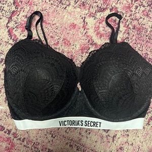 Victoria’s Secret lace T-shirt push up bra